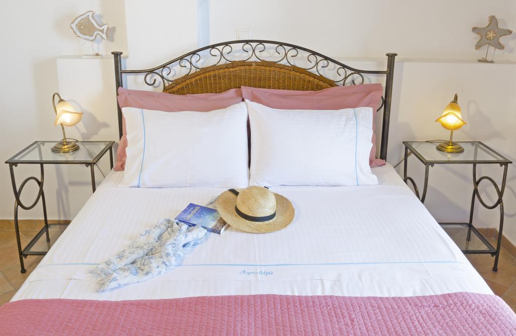 Aspro Mple Apartment Astypalaia Room photo